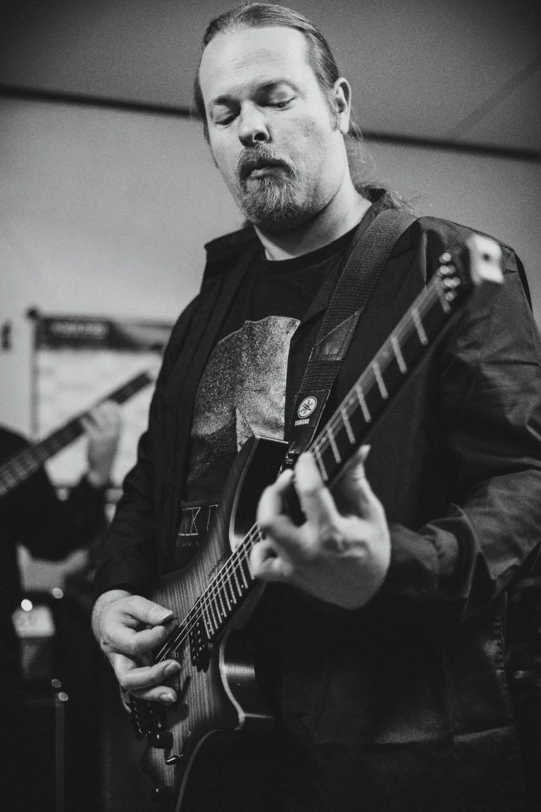 Chris Frank - Guitars